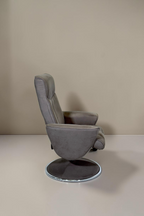 Vintage Space grauer Samt Relaxsessel mit ergonomischer Rückenlehne und Drehgestell in Seitenansicht