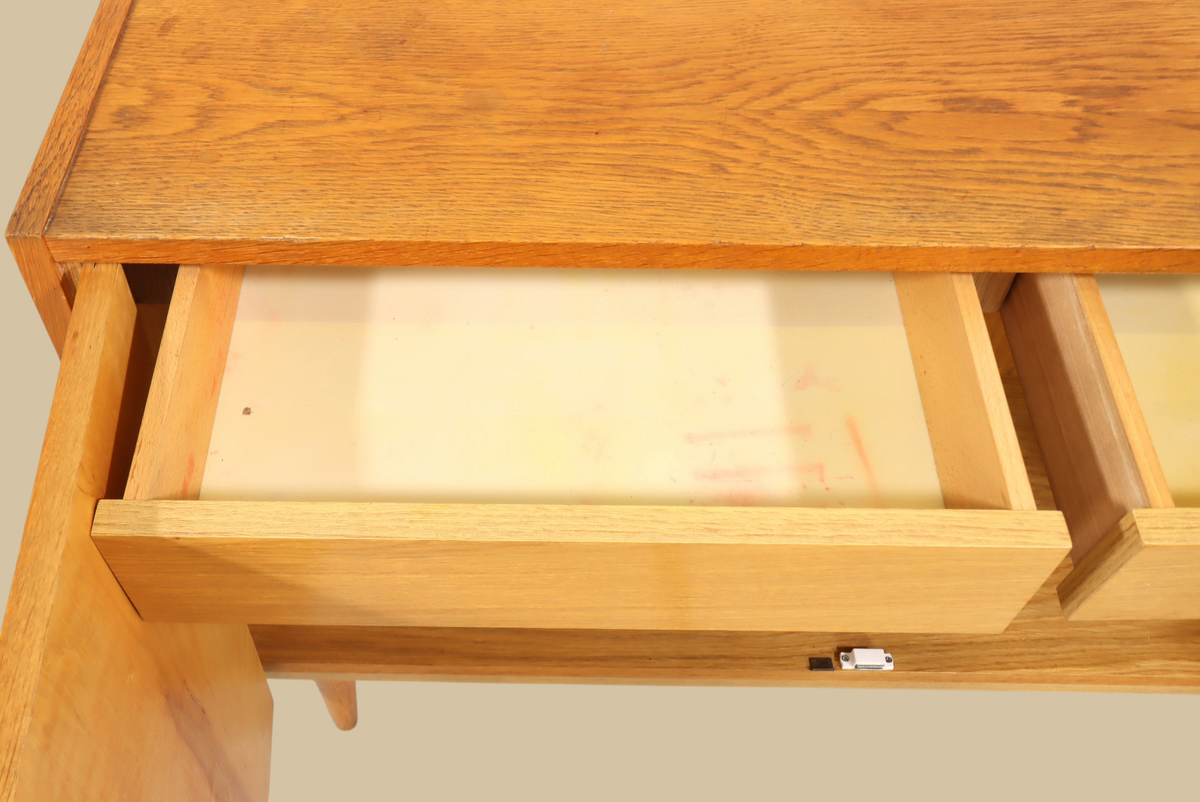 Vintage Space Hellerau 414/A Mid-Century Sideboard aus Eiche mit offener Schublade im DDR-Design der 1960er Jahre