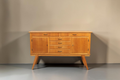 Vintage Space Mid Century Sideboard aus Holz mit Schubladen und Schrankfächern im klassischen 60er Jahre Design