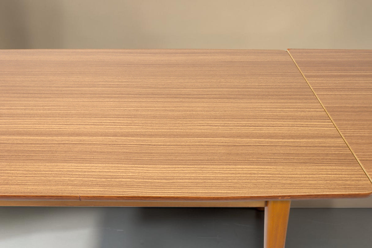Vintage Space Mid Century Esstisch aus Holz mit ausziehbarer Tischplatte im 60er Jahre Retro Design