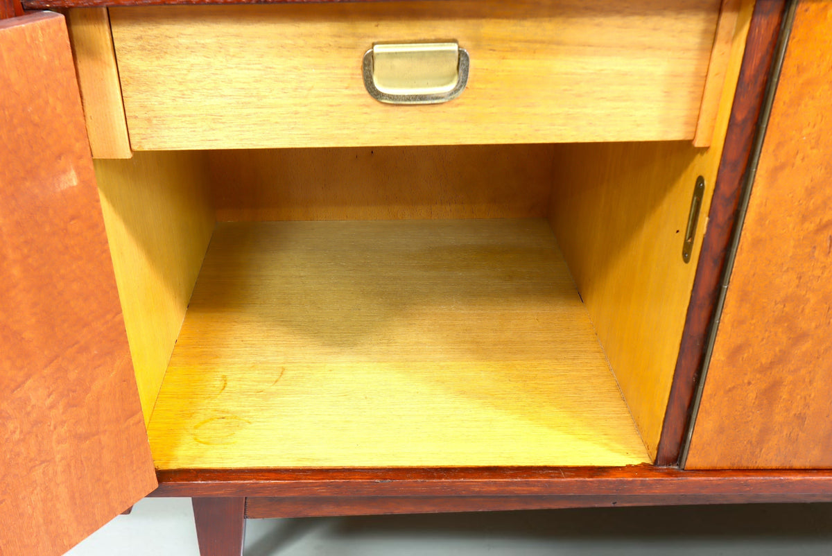 Vintage Space Mid Century Sideboard aus Holz mit offener Schublade und Innenfach für praktischen Stauraum
