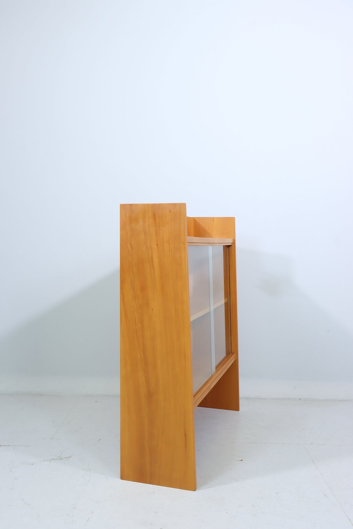 Mid Century Bücherregal VEB Südthür. Möbelwerke Themar Glas DDR Regal Schiebetüren
