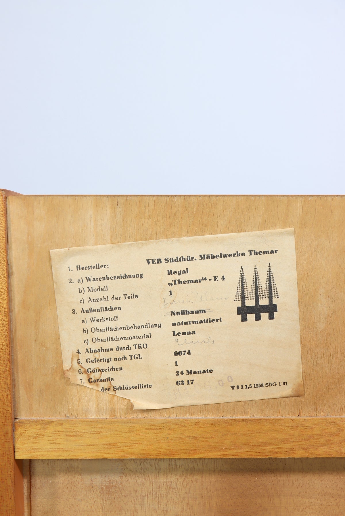 Mid Century Bücherregal VEB Südthür. Möbelwerke Themar Glas DDR Regal Schiebetüren