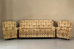 Vintage Space Chippendale Sitzgruppe mit Sofa und zwei Sesseln in beigem Stoff mit ornamentalem Barockmuster