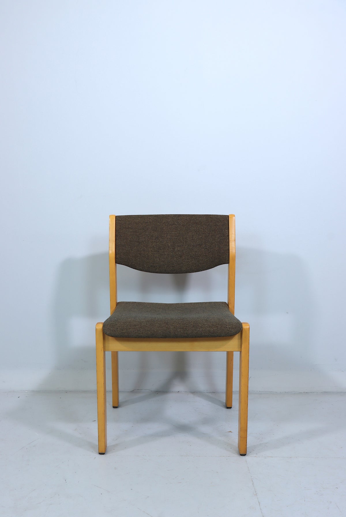 Skandinavischer Mid Century Esszimmerstuhl Vintage Chair Holzstuhl Retro 2/2