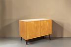 Vintage Space Hellerau Kommode aus hellem Holz im Mid Century Design mit konischen dunklen Füßen