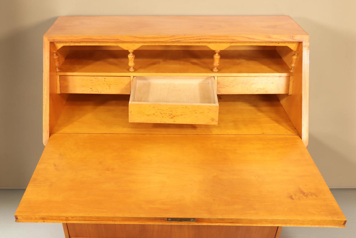 Vintage Space Mid Century Sekretär aus hellem Holz mit aufklappbarer Schreibfläche und praktischen Innenfächern