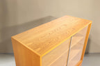 Vintage Space Hellerau 427 Vitrine aus Holz mit Glasschiebetüren im Mid-Century-Stil