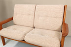 Vintage Space Gustav Thams 2er Sofa aus Teakholz mit beigem Stoffbezug im dänischen Mid-Century Design
