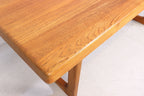 Vintage Space Niels Bach Couchtisch aus massivem Teakholz im Mid Century Design mit abgerundeten Ecken