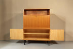 Vintage Space Mid Century Sekretär aus Holz mit ausklappbarer Schreibfläche, Unterschrank und schwarzen konischen Füßen