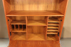 Vintage Space RT Möbel Teak Sekretär Innenansicht mit Fächern und Ablagen im Mid-Century Design
