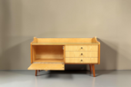 Vintage Space DDR Kommode Modell Rita aus Holz mit drei Schubladen, Schrankfach und schützender Glasplatte