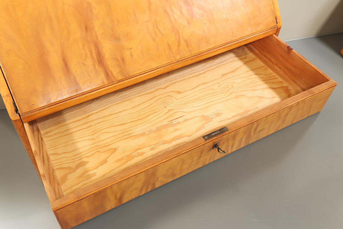 Vintage Space Mid Century Sekretär aus hellem Birkenholz mit offener Schublade und sichtbarer Holzmaserung