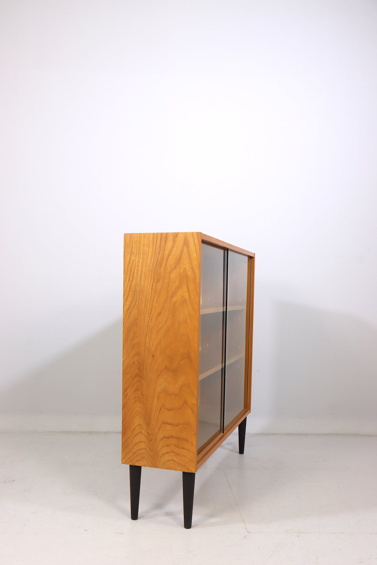 Hellerau Regal Vitrine DDR Vintage Glasvitrine 60er Jahre Mid Century Display Cabinet