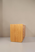 Vintage Space Hellerau Kommode im Mid Century Design aus hellem Holz mit vier Schubladen und Schrankfach